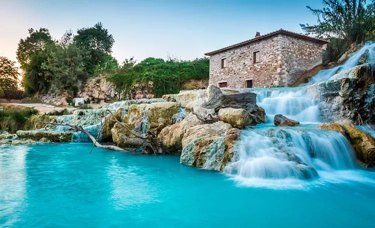 Cascate del Mulino - terme di Saturnia con vapori naturali