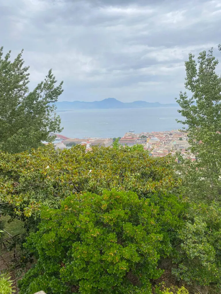Scorcio-di-Napoli-dal-Vomero