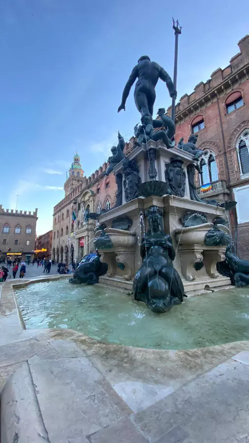 Il-Nettuno-a-Bologna
